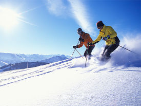 Wat betreft skigebied is dit plaatsje is nog volop in ontwikkeling. In 1990 werden de diverse pistes rondom het dorp met elkaar verbonden tot één skigebied met een overkoepelende skipas.
